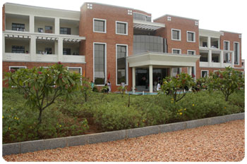 Vels University building